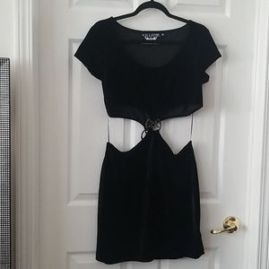 Killstar Cutout Velver Tshirt Minidress
